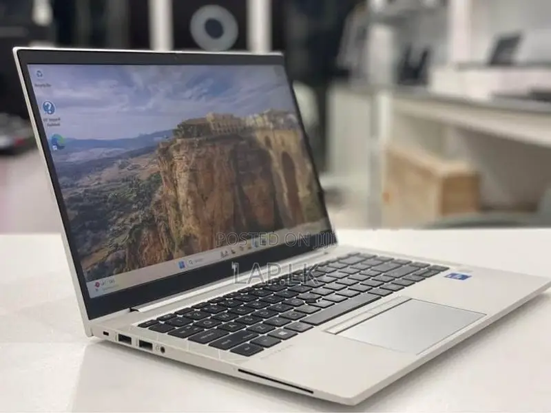 HP Core i5 1145G7–11th GEN 14-inch FHD–IPS 8GB RAM 256GB SSD