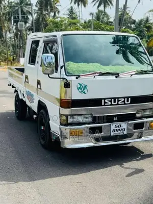 Isuzu Crewcab 1981 Crew Cab (Used)
