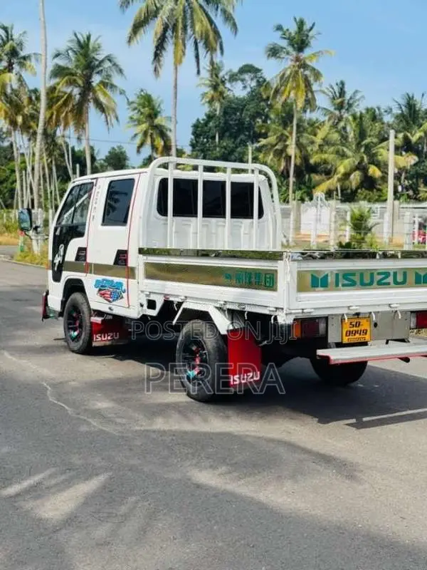 Isuzu Crewcab 1981 Crew Cab (Used)