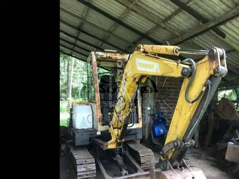 Yanmar B27 2012 Heavy-Duty (Used)