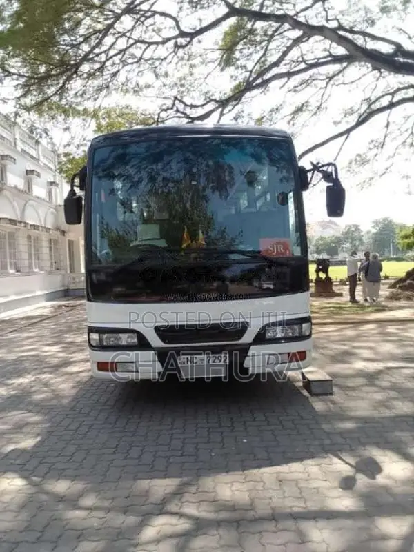 Nissan Ud 2012 Bus (Used)