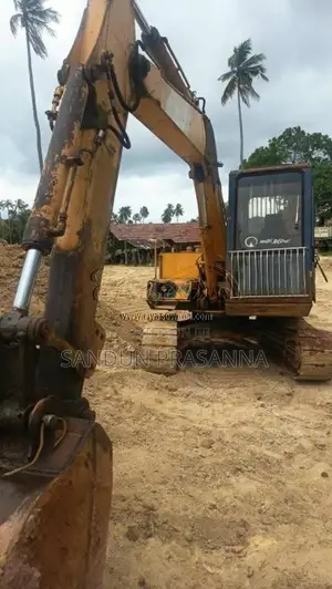 Kobelco Yutani SK03 2015 Heavy-Duty (Used)
