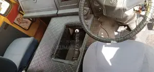 Eicher Eicher 2015 Bus (Used)