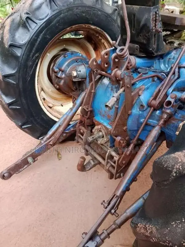Massey-Ferguson Farm Trec 2017 Tractor (Used)