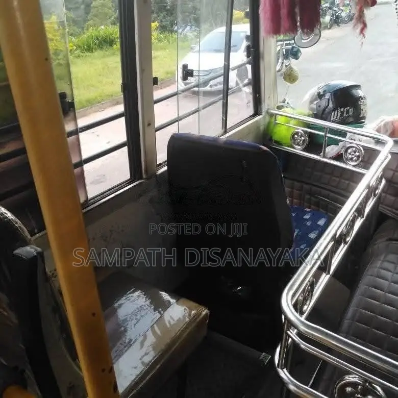 Ashok-Leyland Lynx 2014 Bus (Used)