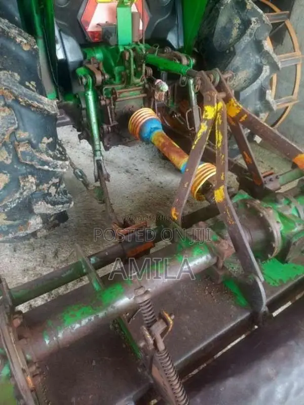 John-Deere 5047 2013 Tractor (Used)