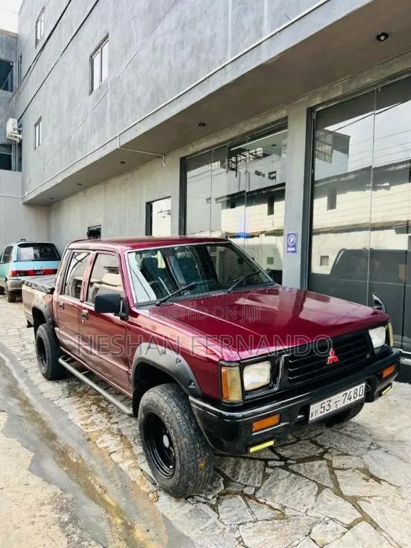Mitsubishi L200 1993 Pickup (Used)