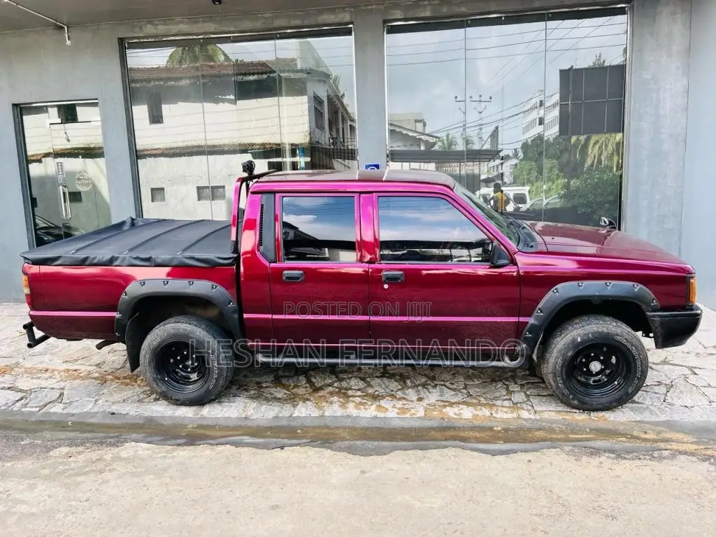 Mitsubishi L200 1993 Pickup (Used)