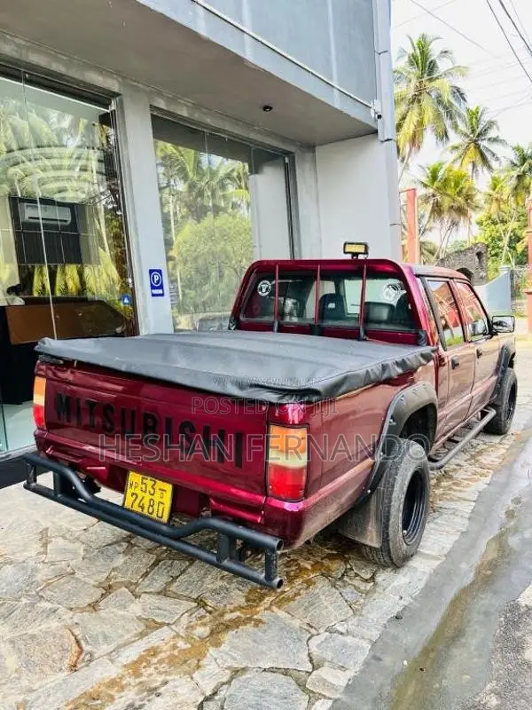 Mitsubishi L200 1993 Pickup (Used)
