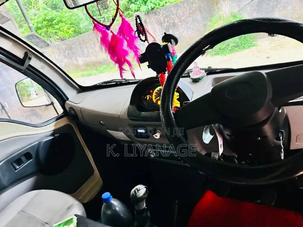 Tata Dimo Batta 2018 Lorry (Used)