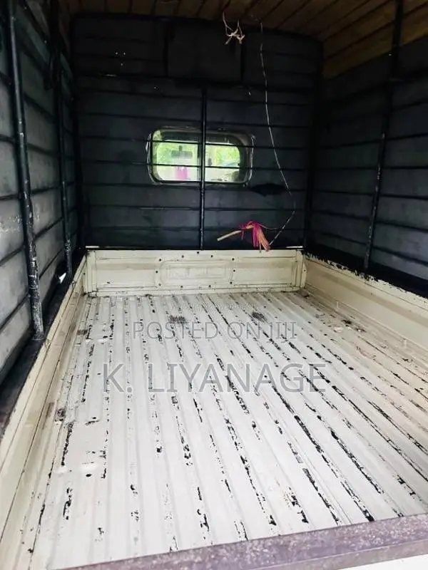 Tata Dimo Batta 2018 Lorry (Used)
