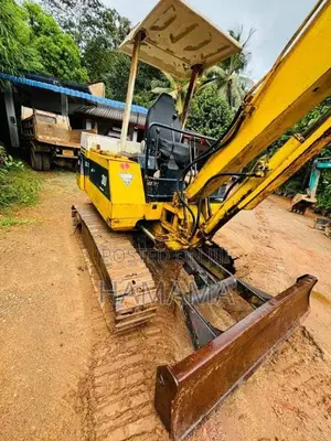 Komatsu Pc30-6 2025 Heavy-Duty (Used)