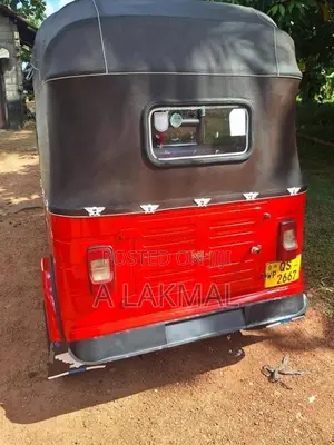 Bajaj RE 2009 Three Wheel (Used)