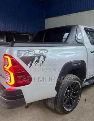 Toyota ROCO 2025 Crew Cab (Used)