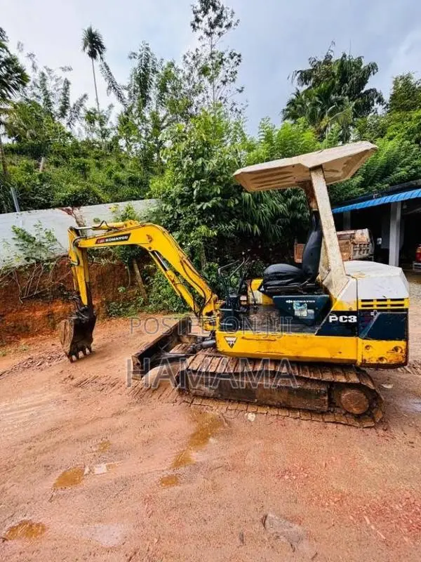 Komatsu Pc30-6 2025 Heavy-Duty (Used)