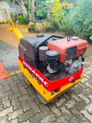 Sakai Dyanpac 2020 Heavy-Duty (Used)