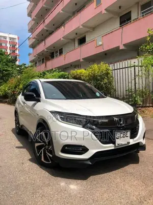 Honda Vezel RS Sensing LED 2018 SUV (Used)