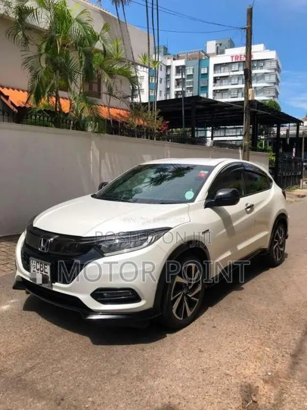 Honda Vezel RS Sensing LED 2018 SUV (Used)