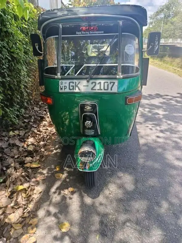 Bajaj 2 Stroke 2001 Three Wheel (Used)