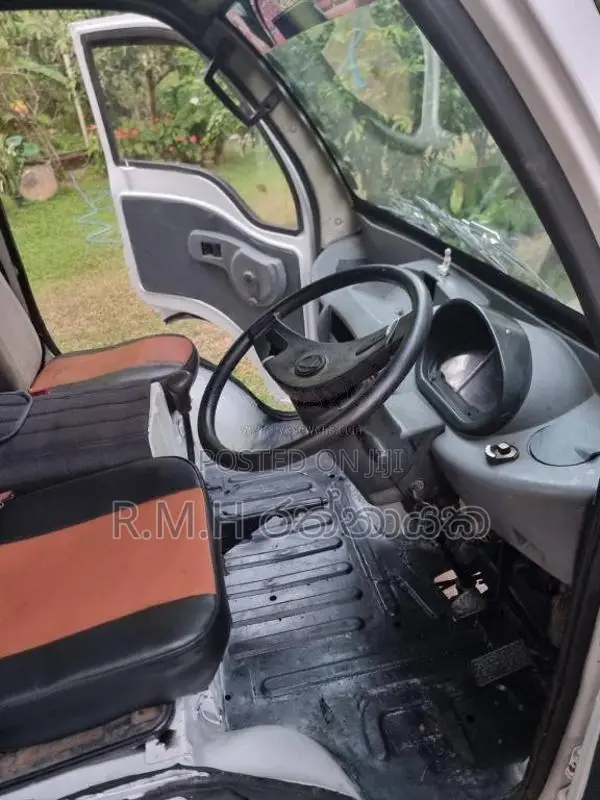 Tata Dimo Batta 2007 Lorry (Used)