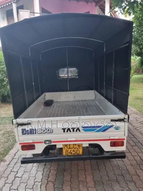Tata Dimo Batta 2007 Lorry (Used)