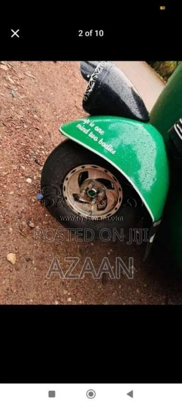Bajaj 2 Stroke 2001 Three Wheel (Used)
