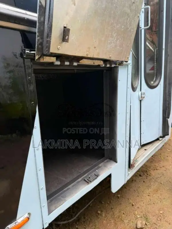Ashok-Leyland Ruby 2015 Bus (Used)