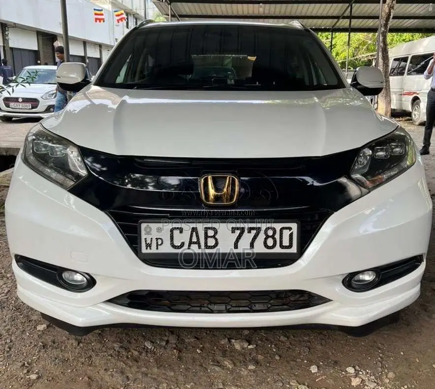 Honda Vezel 2014 SUV (Used)
