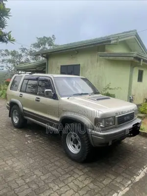 Isuzu Bighorn UBS 55 1990 SUV (Used)