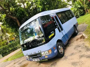 Mitsubishi Rosa 1999 Bus (Used)