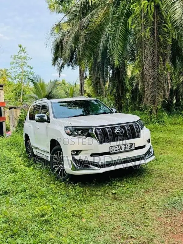 Toyota Land Cruiser Prado 2017 SUV (Used)