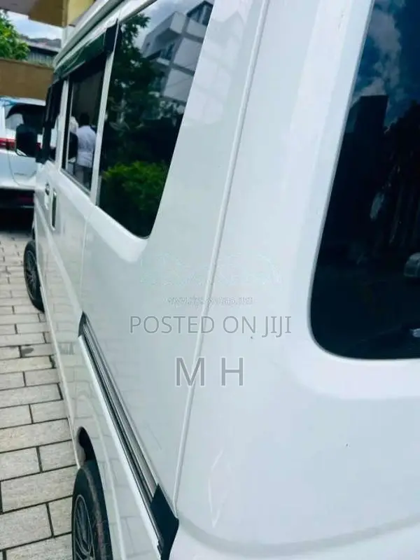 Suzuki Every 2015 Van (Used)
