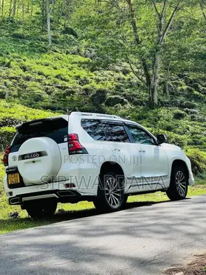 Toyota Land Cruiser Prado 2017 SUV (Used)