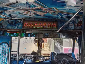 Ashok-Leyland Viking 2003 Bus (Used)