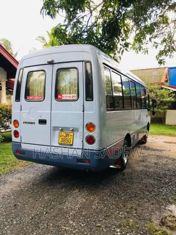 Mitsubishi Rosa 1999 Bus (Used)
