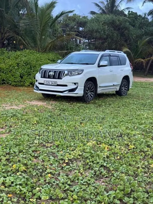 Toyota Land Cruiser Prado 2017 SUV (Used)