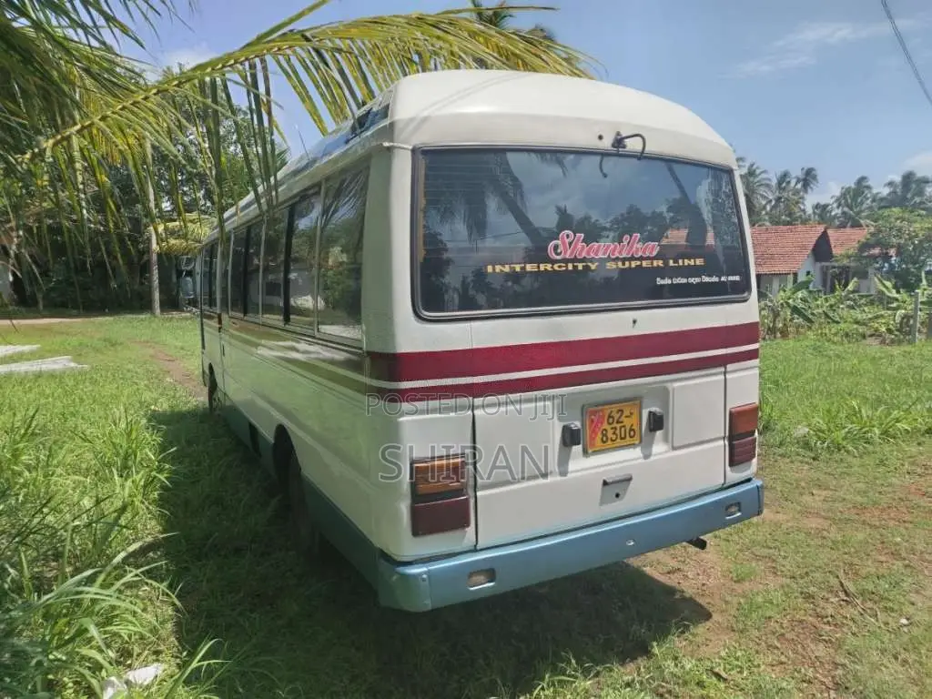 Nissan Civilian 1989 Bus (Used)