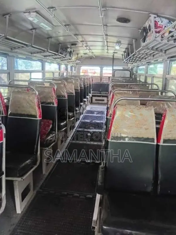 Ashok-Leyland Ruby 2006 Bus (Used)