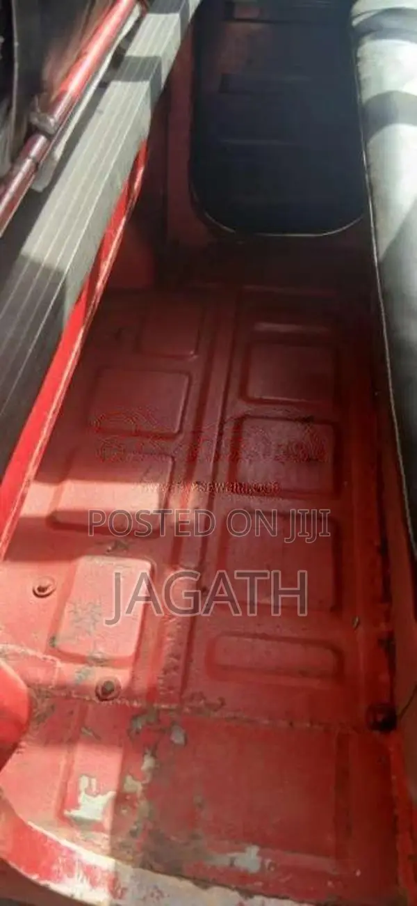 Bajaj RE 4 Stroke 2017 Three Wheel (Used)