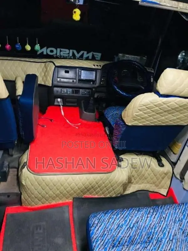 Mitsubishi Rosa 1999 Bus (Used)
