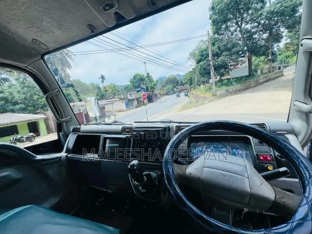 Mitsubishi Canter 2007 Lorry (Used)
