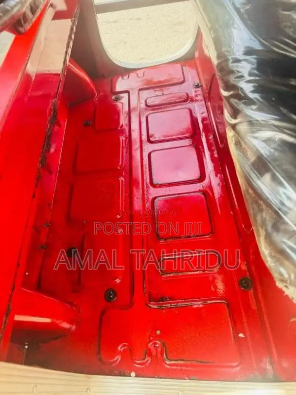 Bajaj RE 205 2013 Three Wheel (Used)