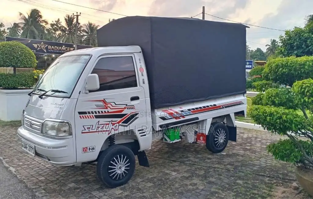 Tata Dimo Batta 2017 Lorry (Used)