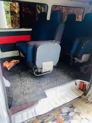 Toyota HIACE 1987 Van (Used)