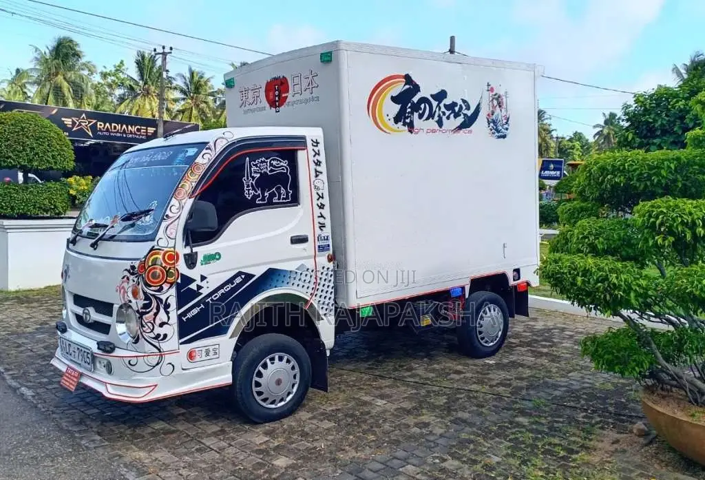 Tata Dimo Batta 2007 Lorry (Used)