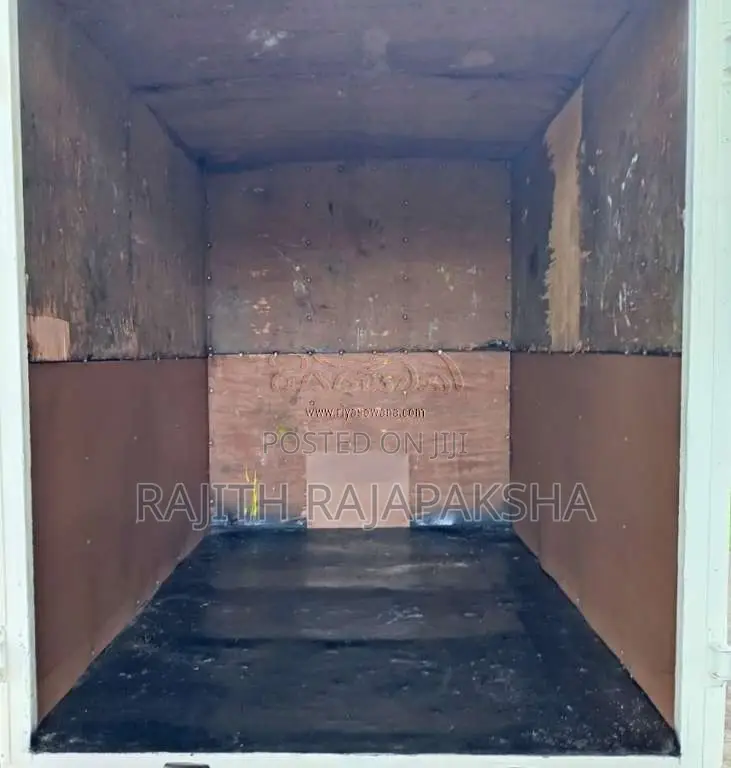 Tata Dimo Batta 2007 Lorry (Used)