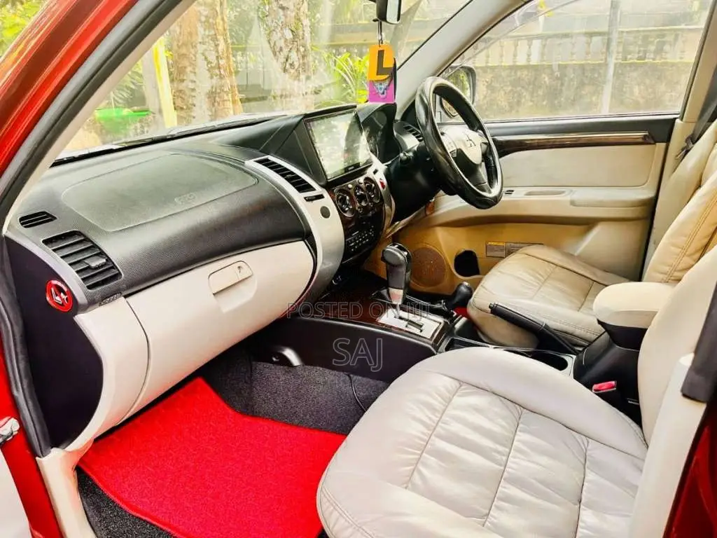 Mitsubishi Montero Sport 2012 SUV (Used)