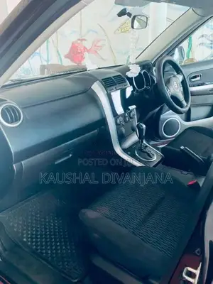 Suzuki Vitara 2012 SUV (Used)