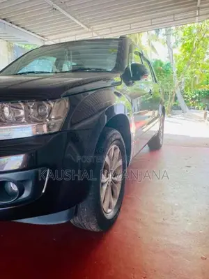 Suzuki Vitara 2012 SUV (Used)