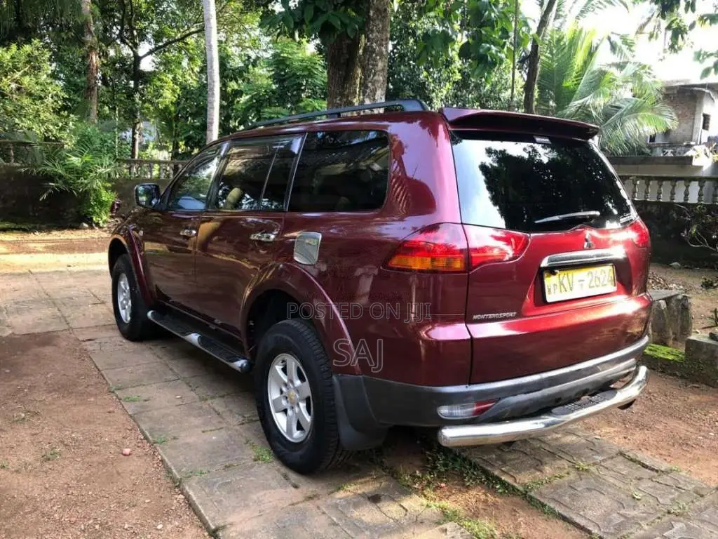 Mitsubishi Montero Sport 2012 SUV (Used)